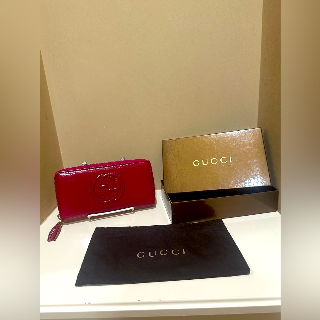 Gucci Soho Interlocking G Logo Continental Wallet
